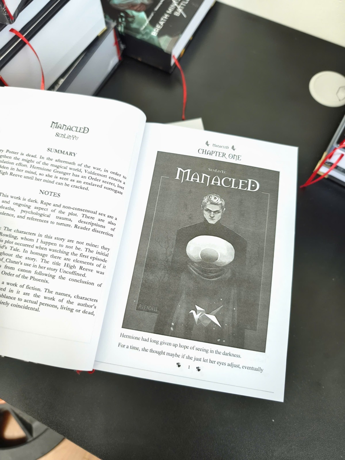 Manacled Book Complete 3-Volume Hardcover Edition with Illustrations by Senlinyu