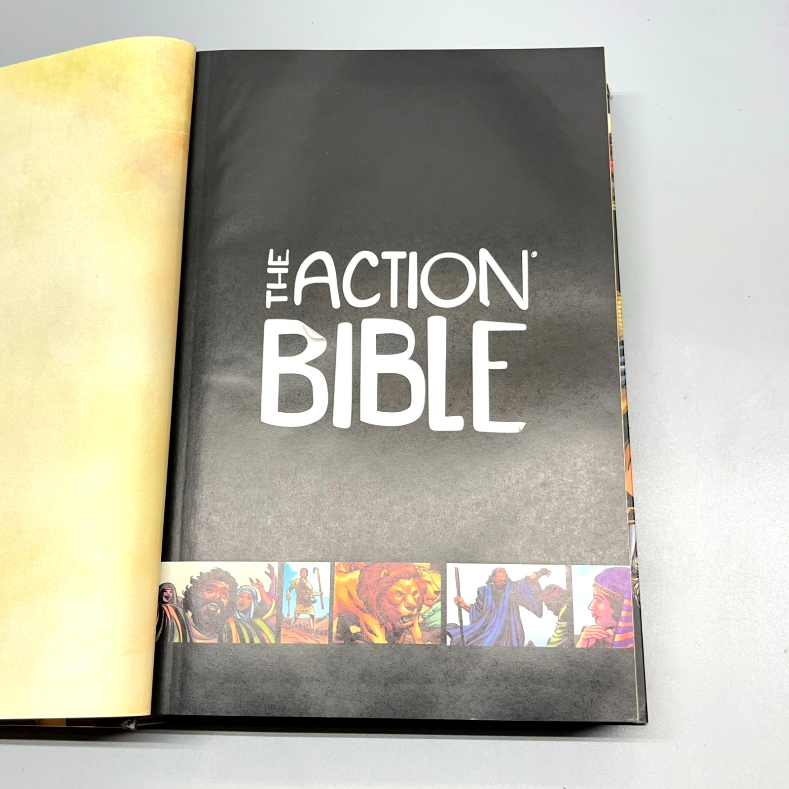 The Action Bible God’s Redemptive Story Illust Sergio Cariello 2020 1st Edition