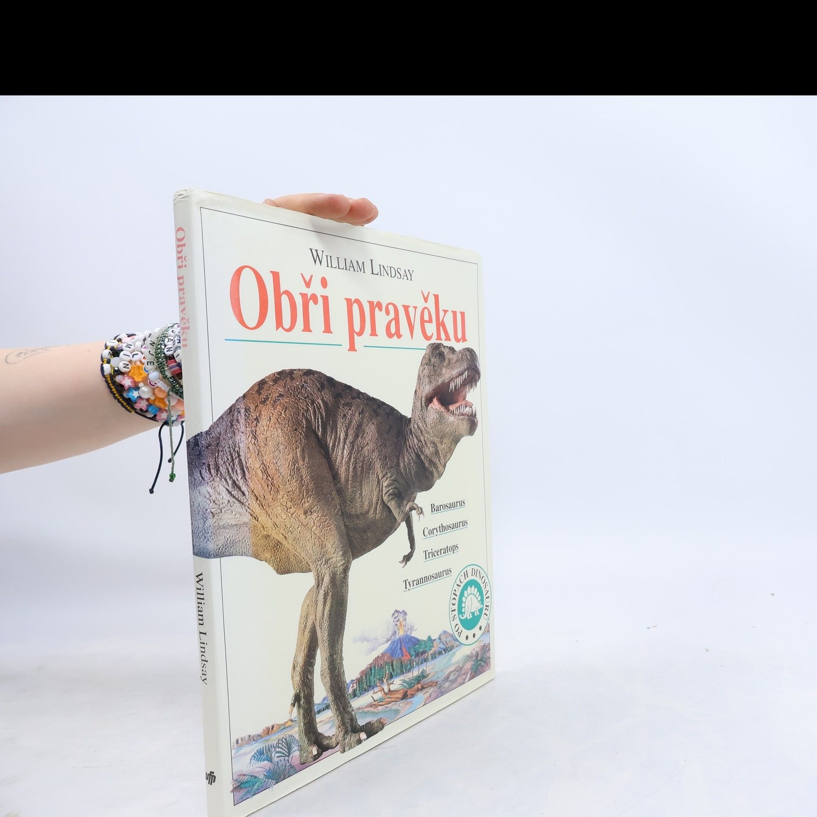 Obři pravěku : Barosaurus, Corythosaurus, Triceratops, Tyrannosaurus