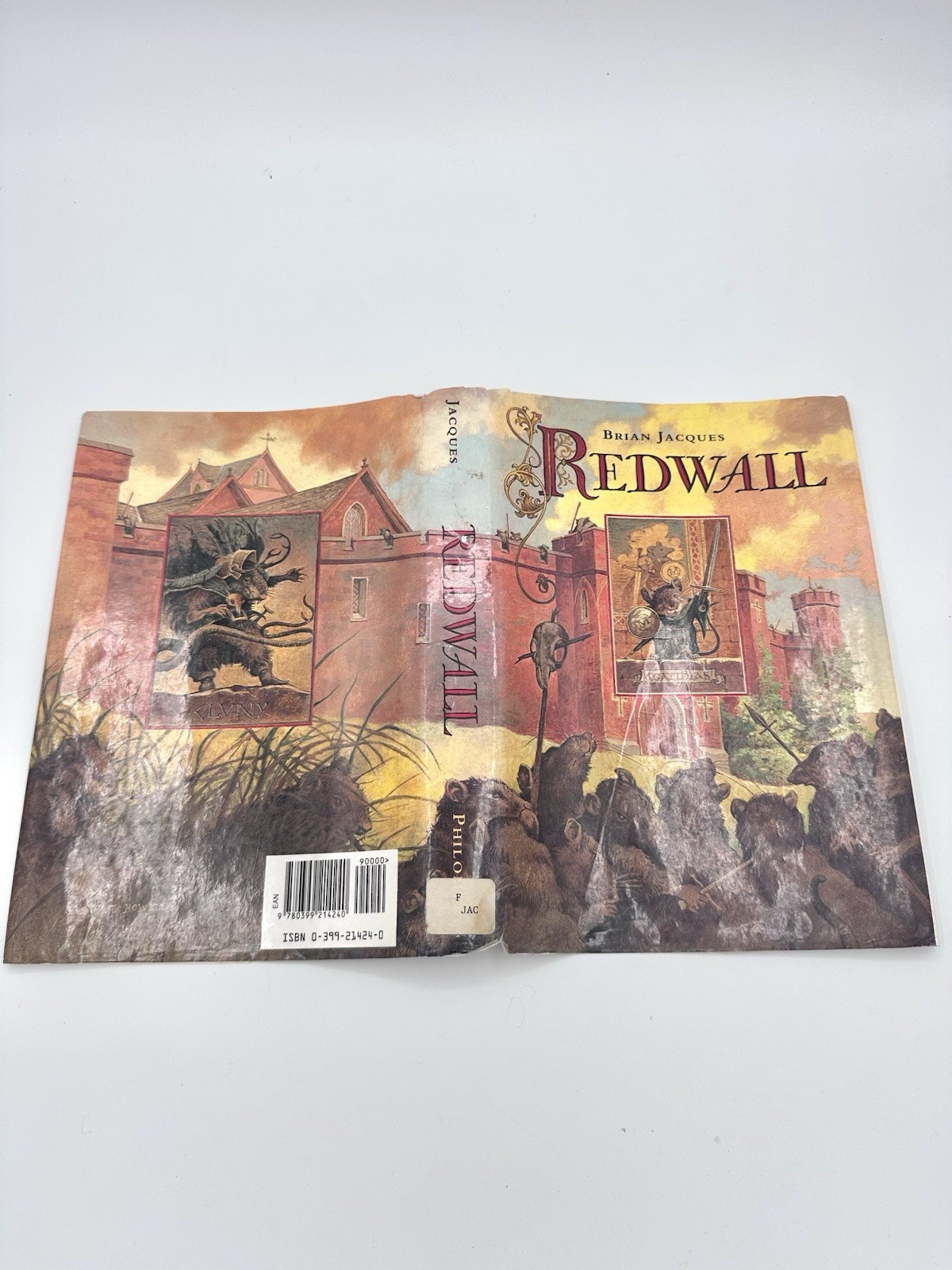 Redwall by Brain Jacques Hardcover 1st American Printing 14th Impression HD DJ