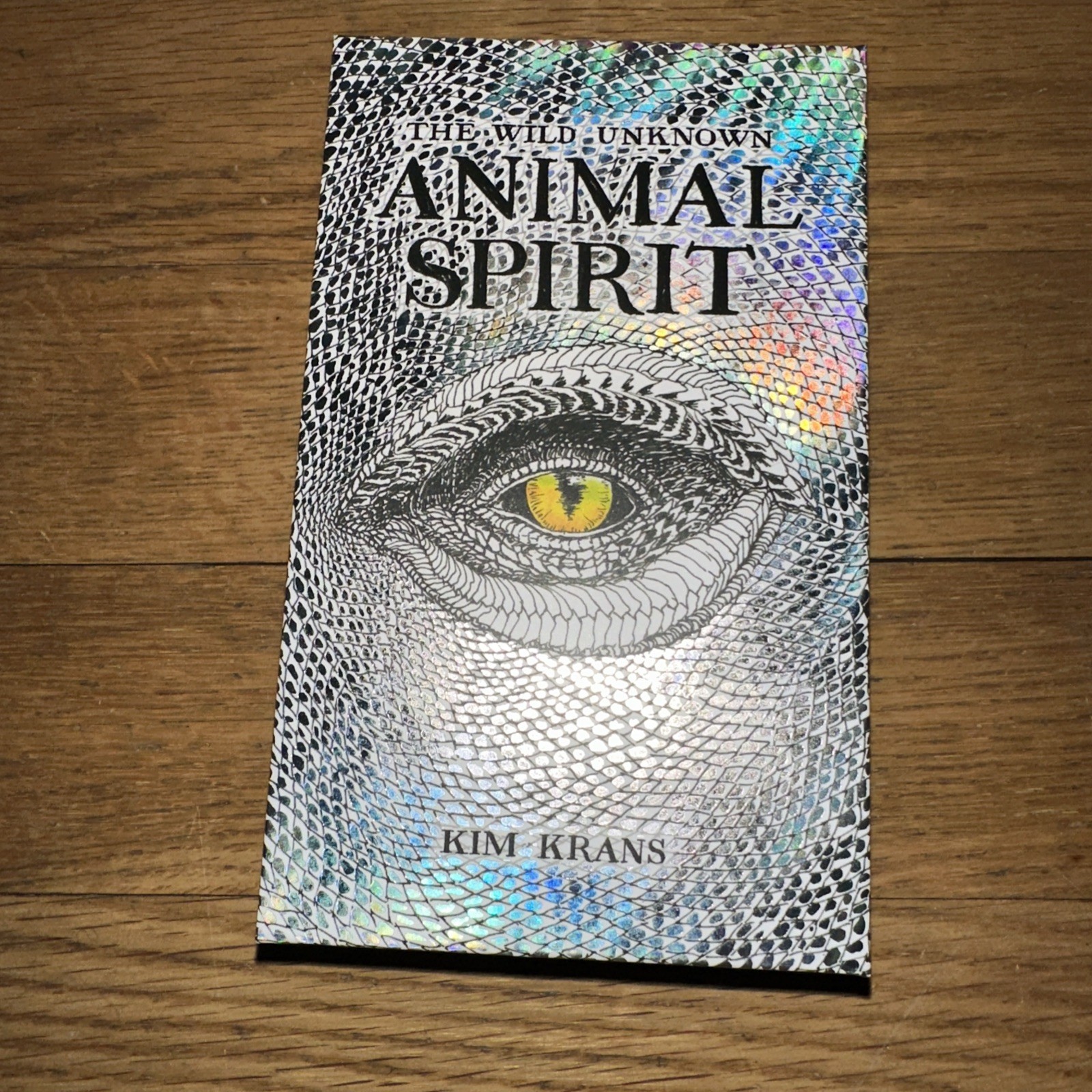 The Wild Unknown Animal Spirit Deck and Guidebook (Official Keepsake Box Set), K