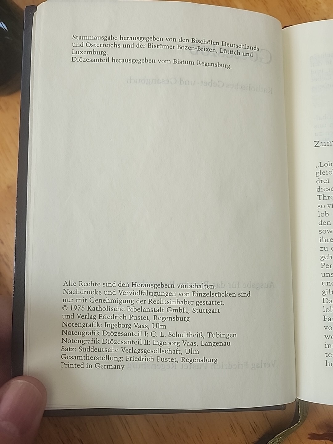 Vintage 1975 Gotteslob Catholic Prayer Hymn Book in GERMAN 6.25″ X 4.5″