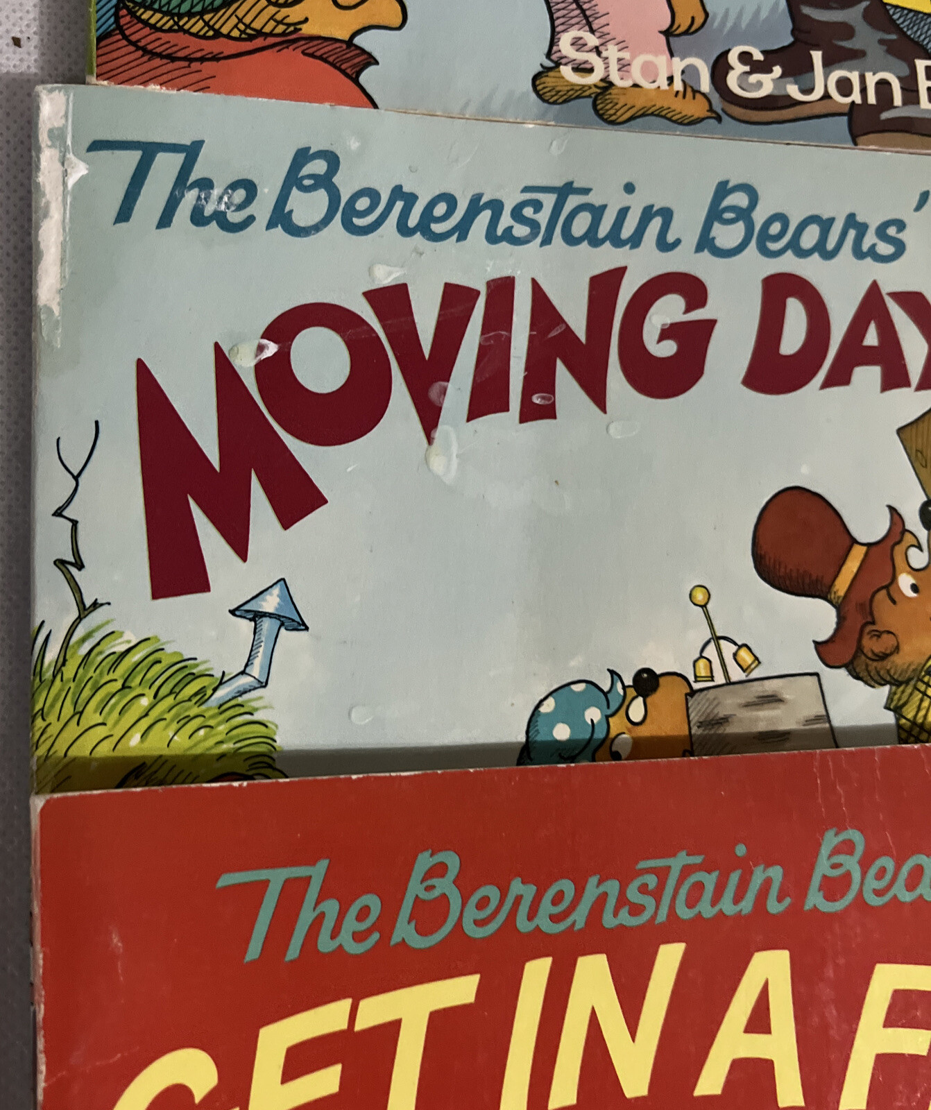 The Berenstain Bears Books~ lot of 7 books~Gently Used~varies titles see photos