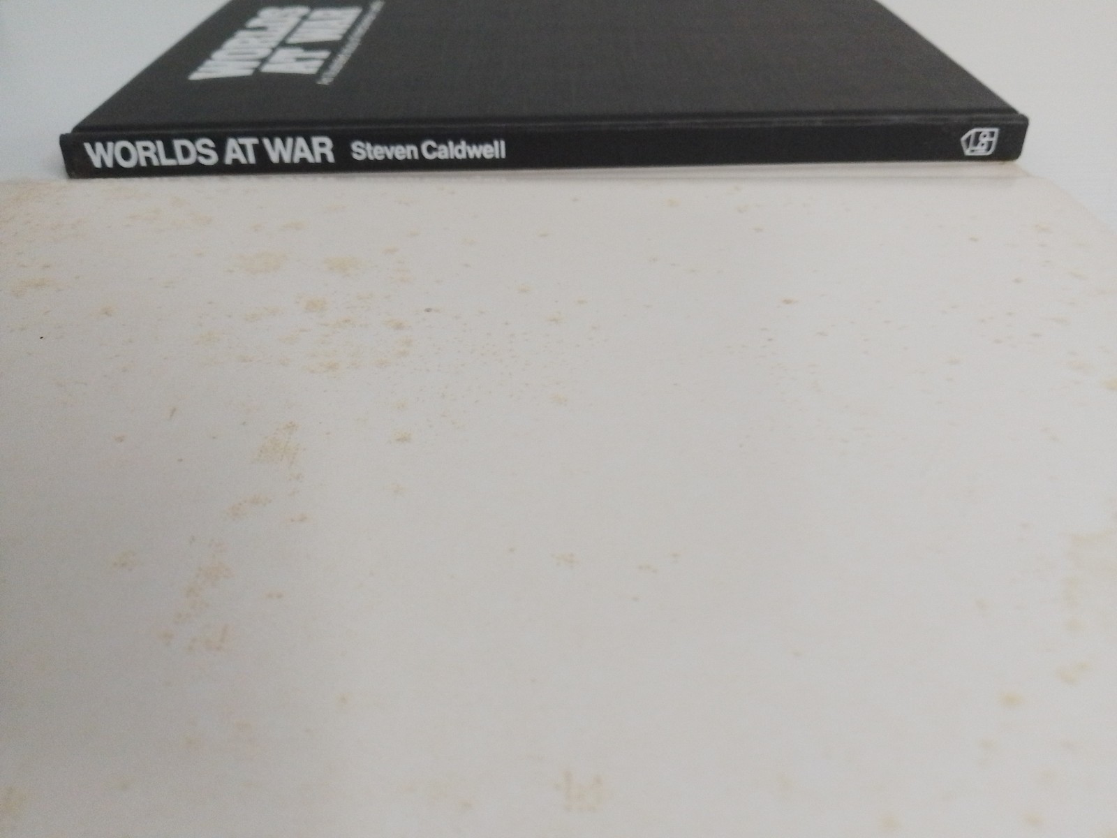 WORLDS AT WAR AN ILLUSTRATED STUDY OF INTERPLANETARY Steven Caldwell 1980 HC DJ