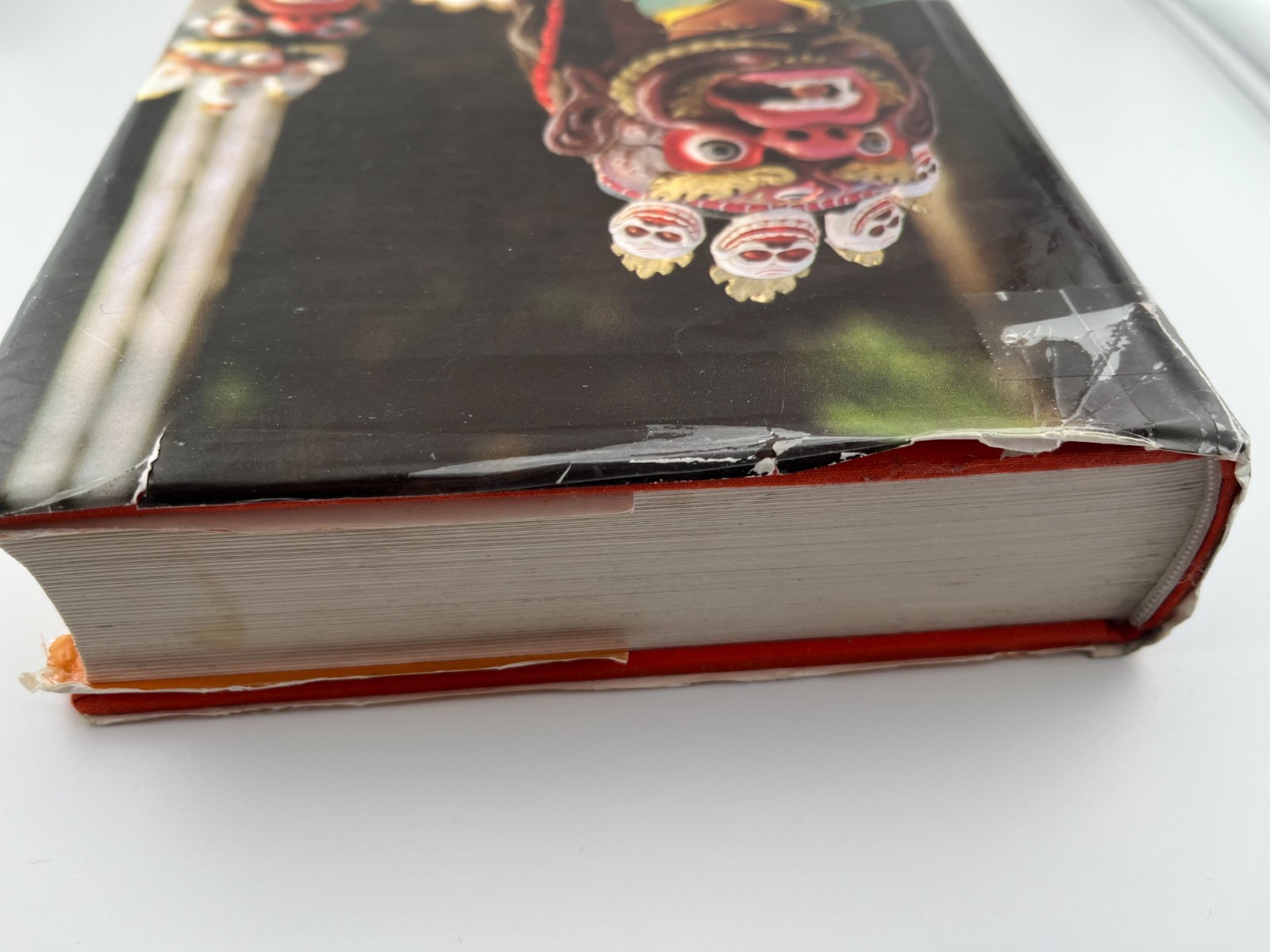 Oracles and Demons of Tibet: The Cult and Iconography of the Tibeatn Protective