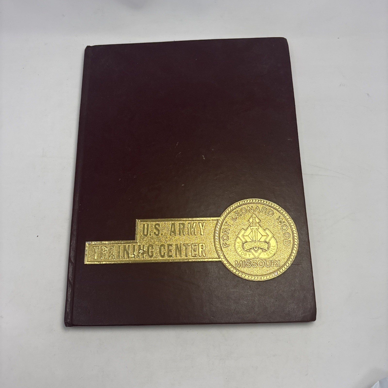 US Army Training Center Fort Leonard Wood 2nd Battalion Company D Yearbook 1981