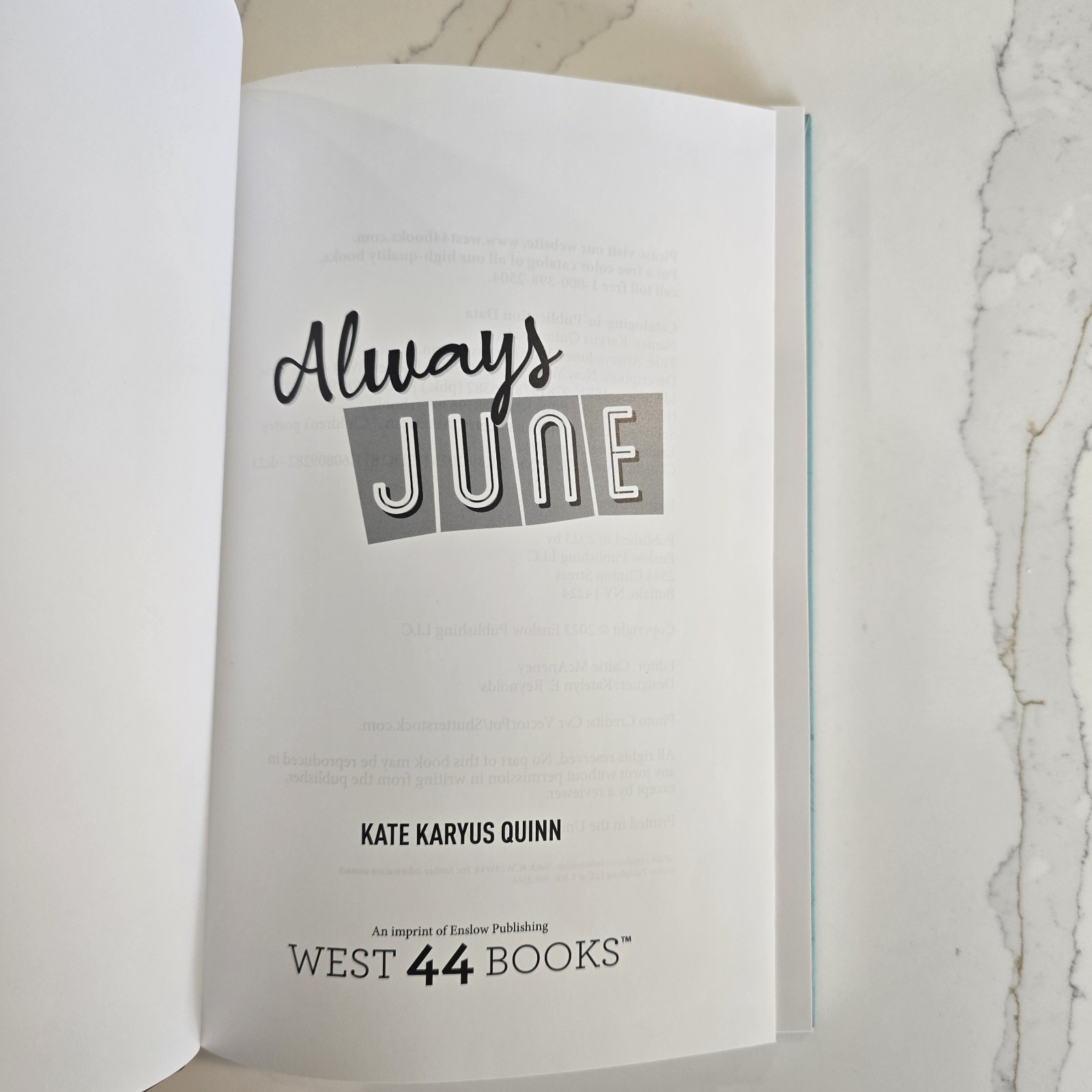 Always June (Hungry, Book 2) (YA Ve…, Karyus Quinn, K