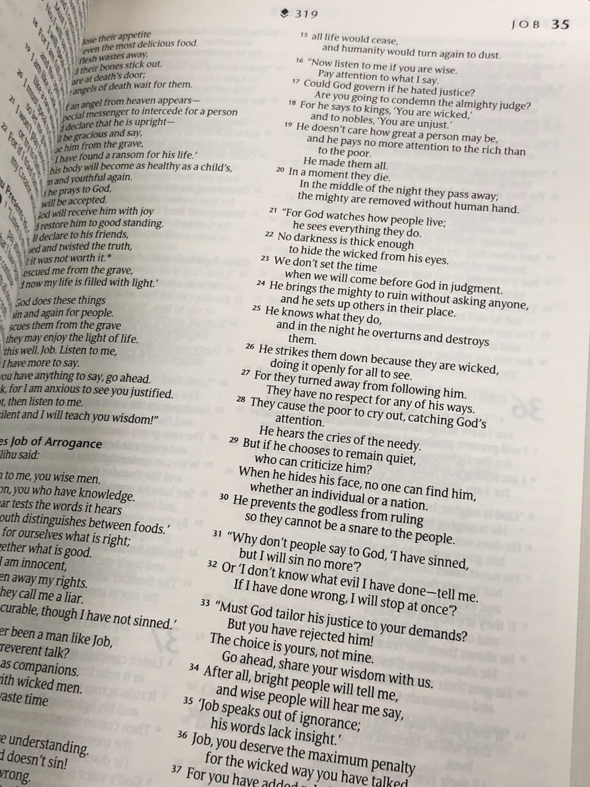 NLT Tyndale Premium Gift Bible, Filament Enabled, Blue Cross