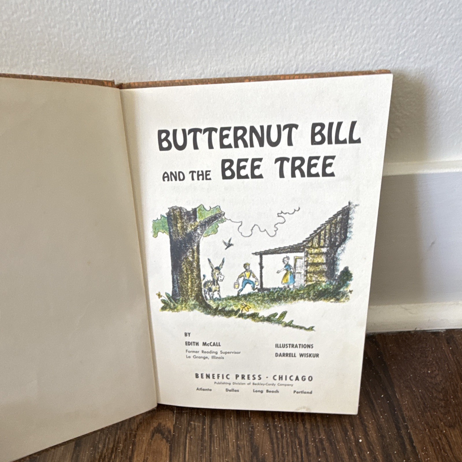 Benefic Press Butternut Bill and the Bee Tree HC Illustrated Darrell Wiskur
