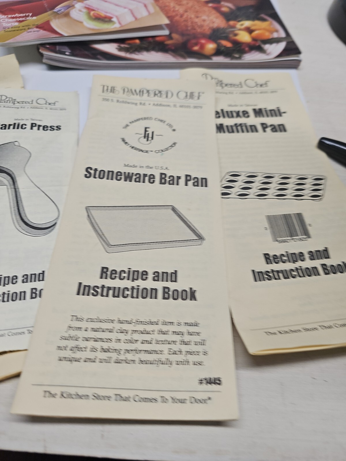The Pampered Chef Lot Cookbook Celebrate Family Friends, Seasons Best 4 pamplets