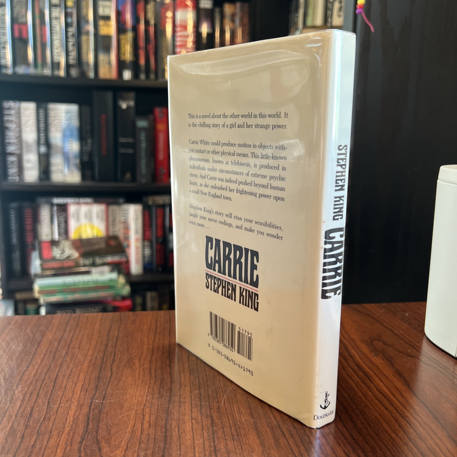 Stephen King, CARRIE, Hardcover $17.95 DJ, First Edition Later Print