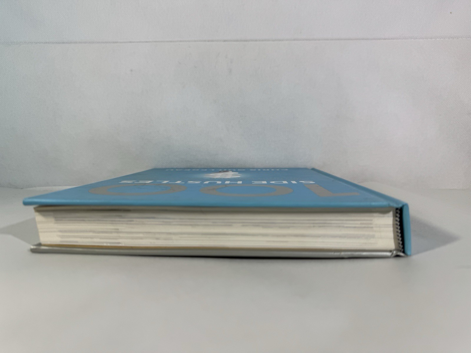 100 Side Hustles Chris Guillebeau Hardcover 2019 Good Condition