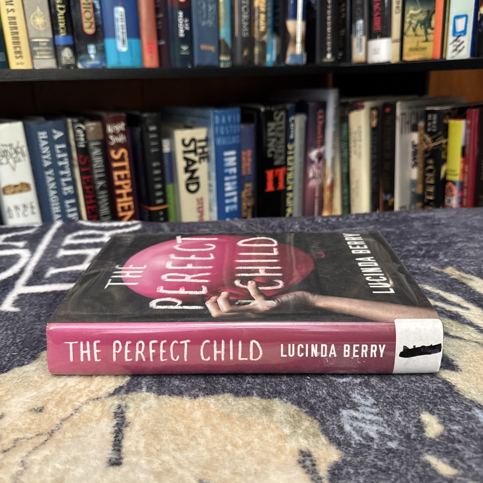The Perfect Child – Lucinda Berry (2019, Hardcover) First Edition/Print, Ex-Lib.