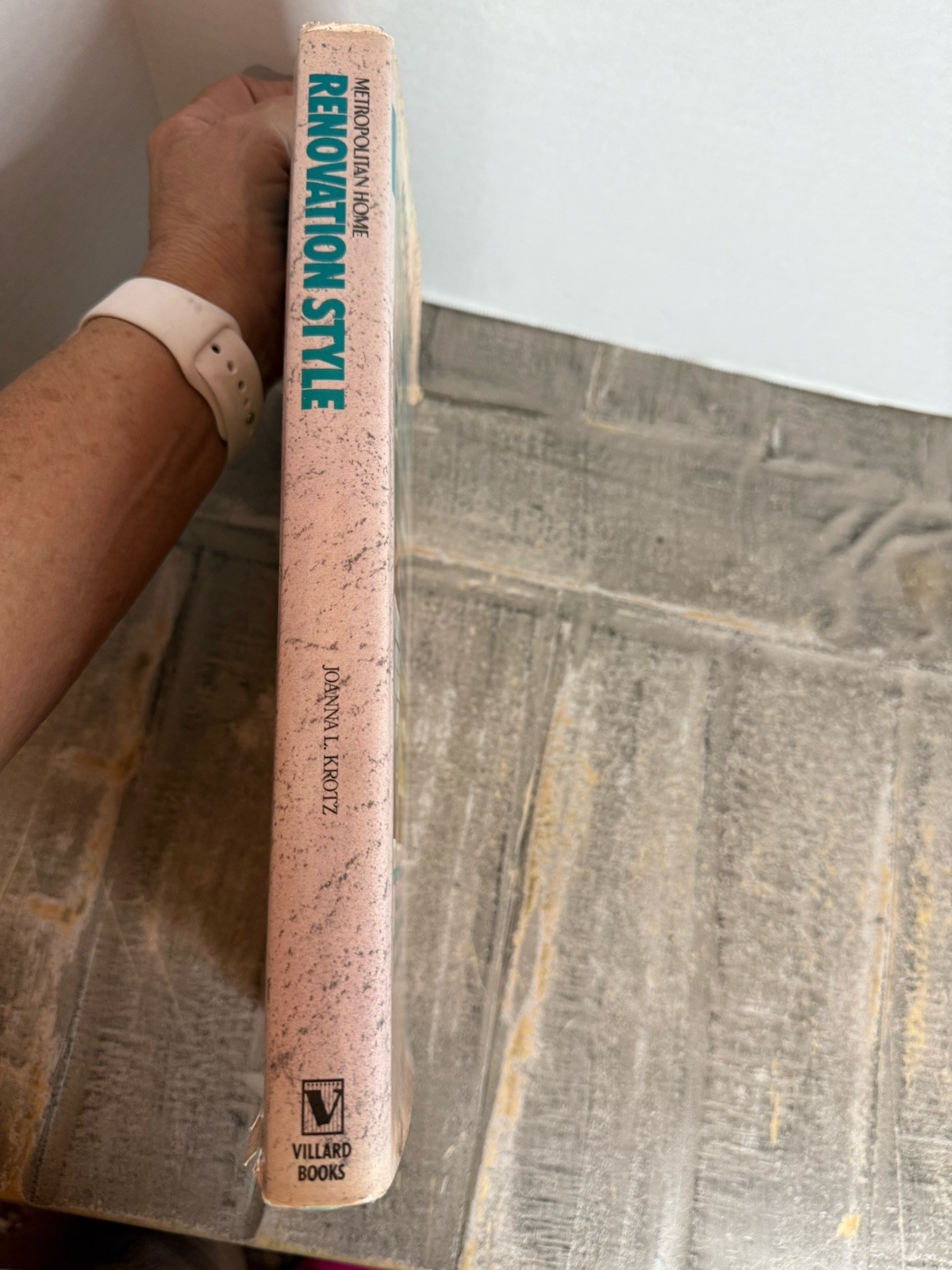 Metropolitan Home Renovation Style Krotz, Joanna L. Meredith Corp