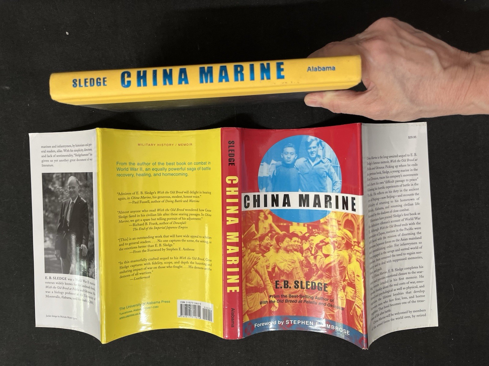 China Marine by E. B. Sledge, 2002 HCDJ VG, WWII Memoir