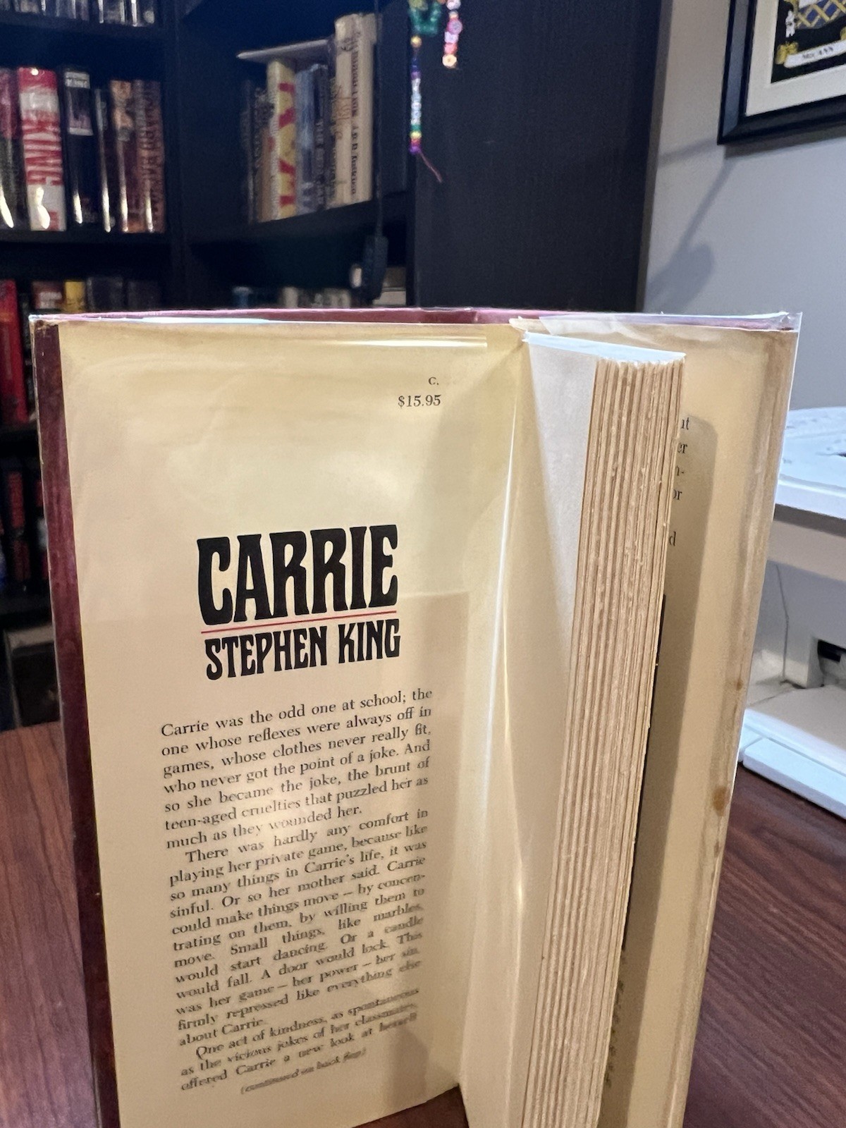Stephen King, CARRIE, Hardcover $15.95 DJ, First Edition Later Print