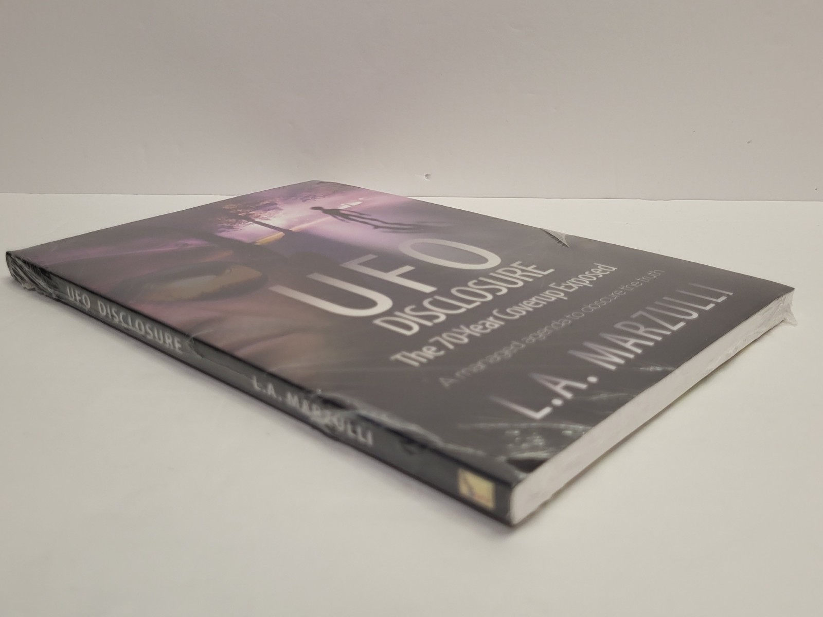 UFO Disclosure 70 Year Coverup Exposed Paperback Book LA Marzulli Alien Mystery