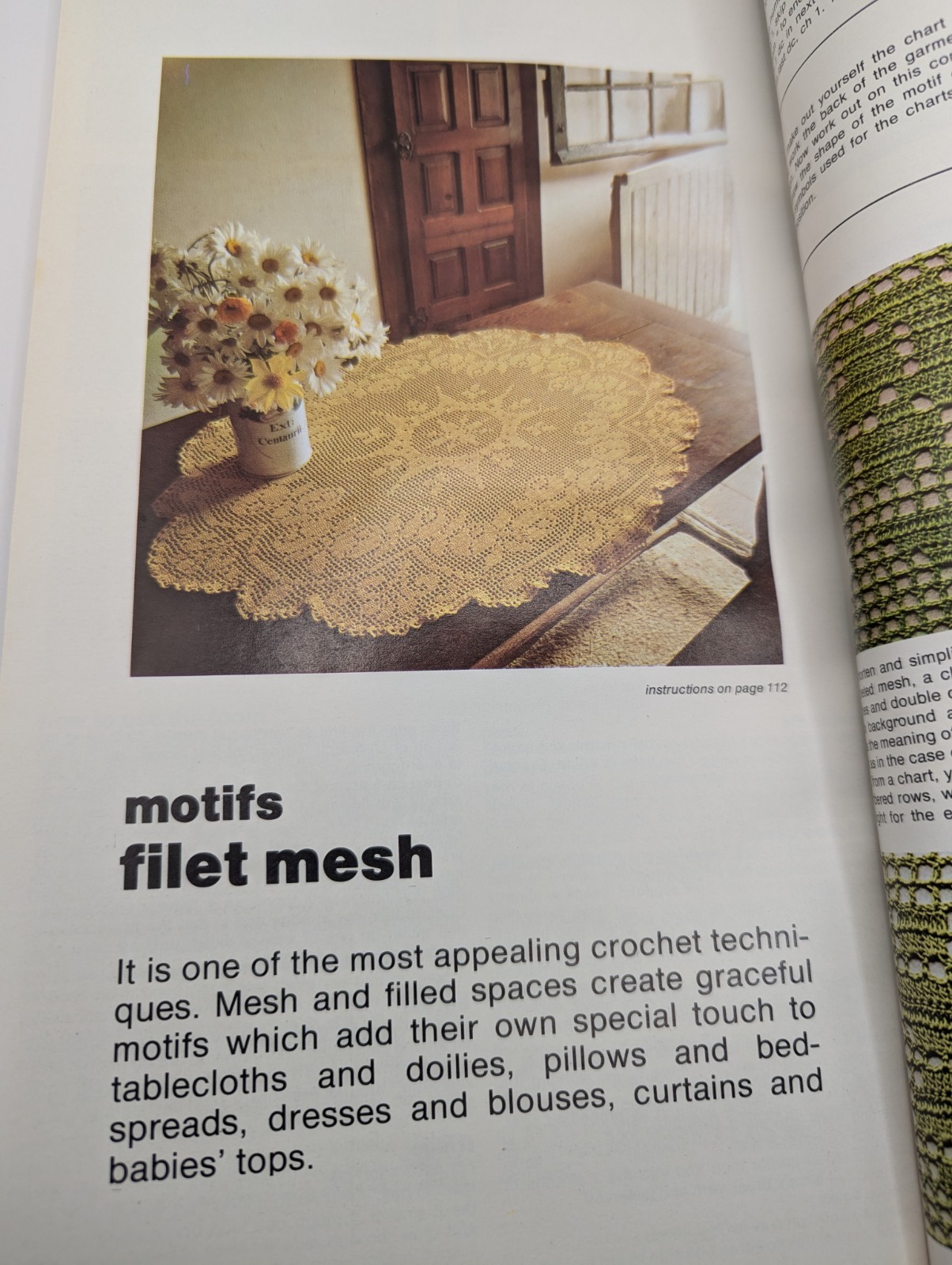 Vintage 1972 Mon Tricot 250 Stitches Patterns to Knit & Crochet Book 131 Pages