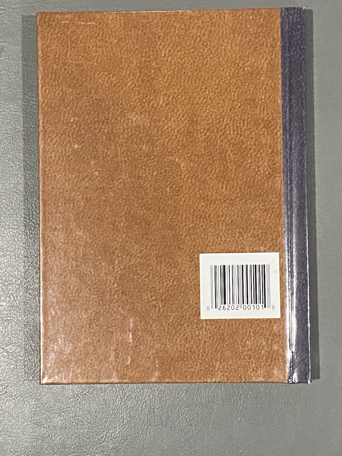 The Bathroom Sports Pages Book. 2009. 106 Pages