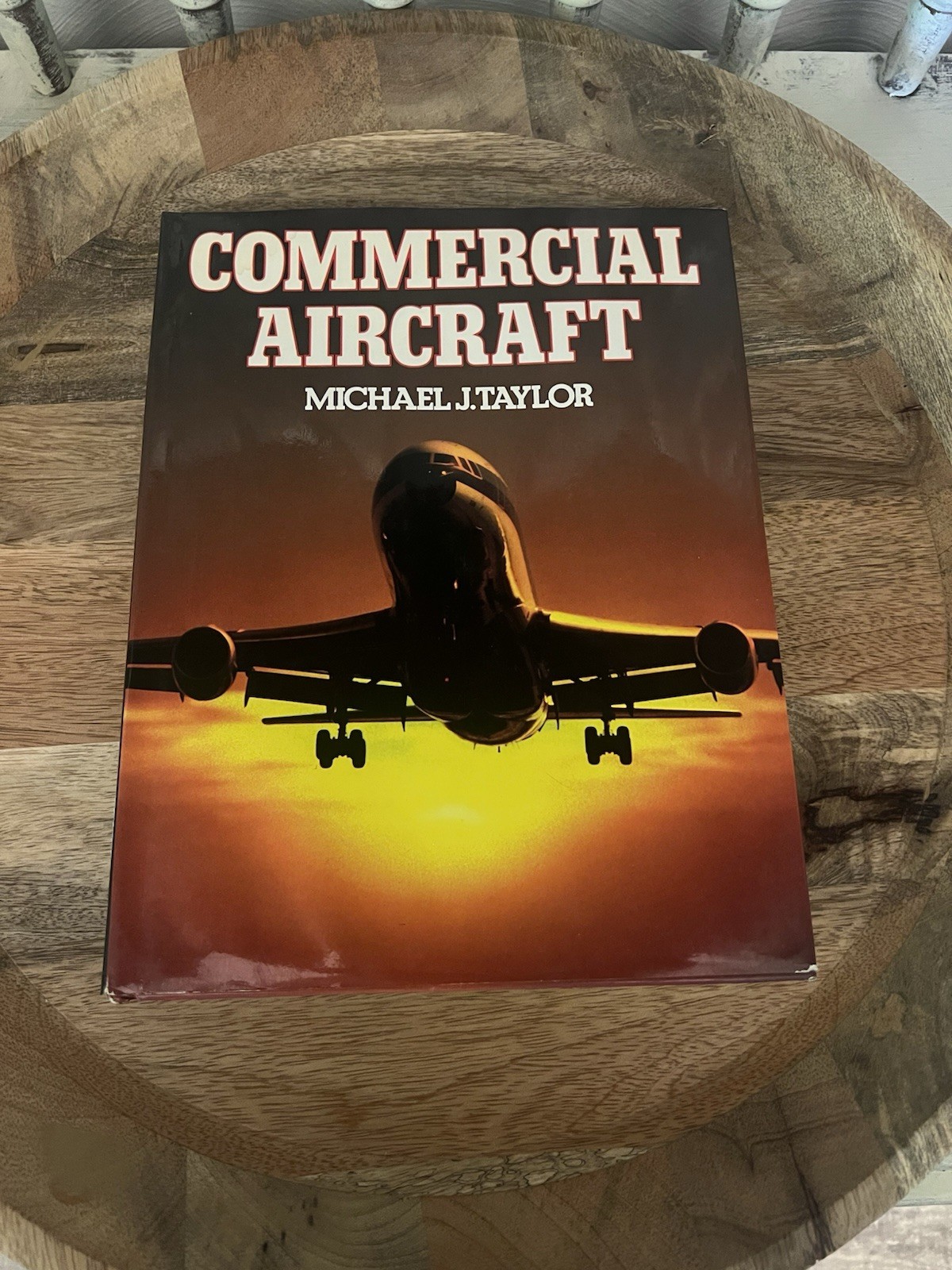 Commercial Aircraft Michael J. Taylor Hardcover Aviation Nonfiction 1983 Hamlyn