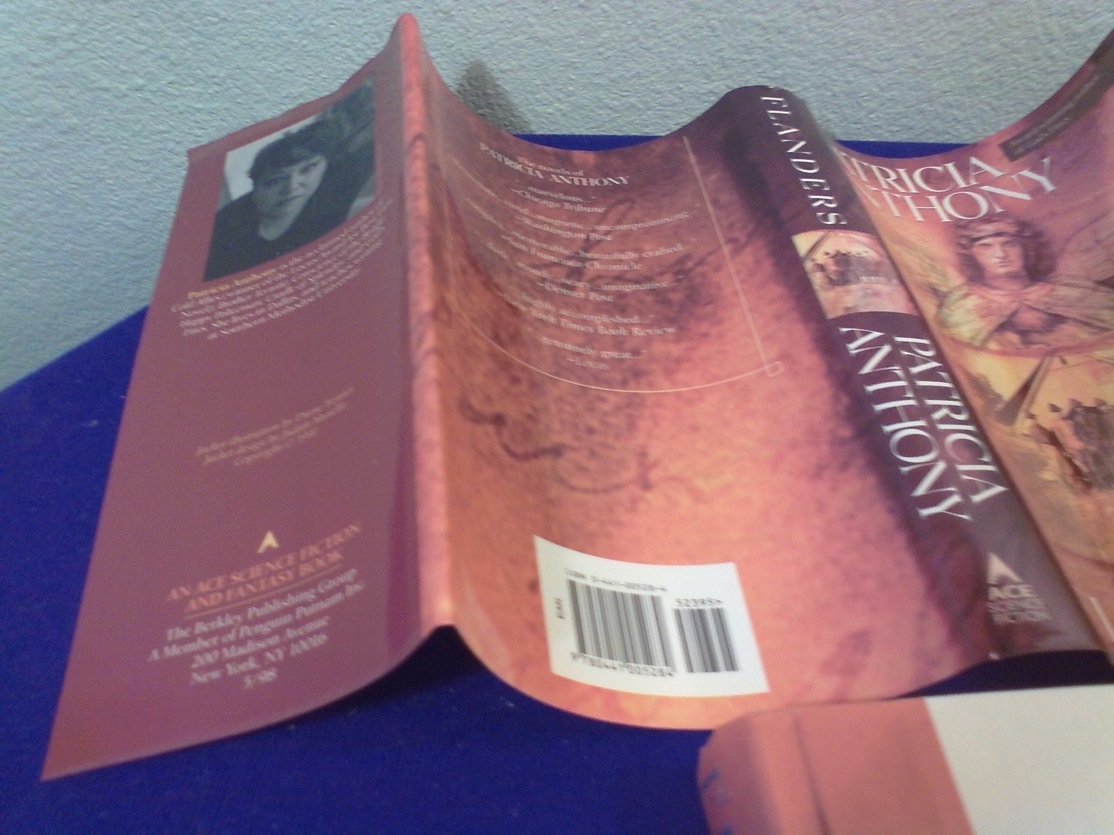 1998 FLANDERS Hardcover Book by PATRICIA ANTHONY