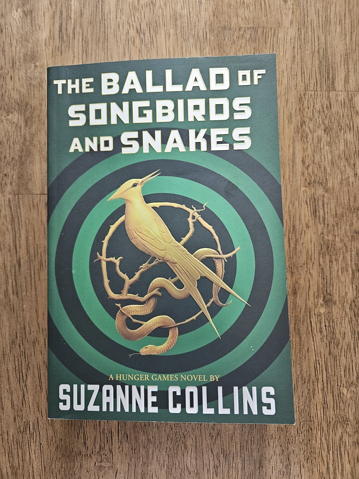 Ballad of Songbirds & Snakes (Hunger Games Novel) by Suzanne Collins Paperback)