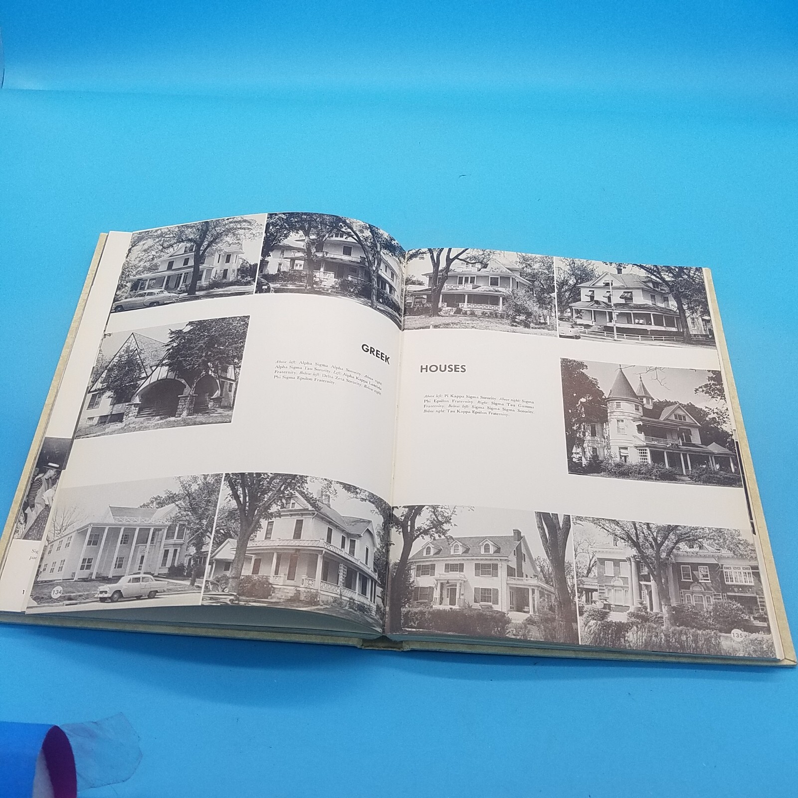 Class of 1957 sunflower Kansas State teachers college 255 pages