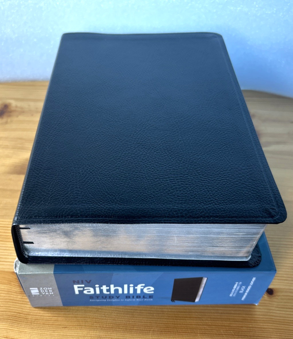 NIV Faithlife Illustrated Study Bible Black Premium Bonded Leather Indexed LNOB