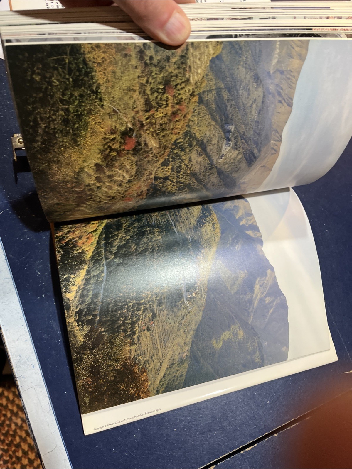 Discovering The Hill Towns of Italy -Paul Duncan 1990 HCDJ 1st Ed w. Color Pics