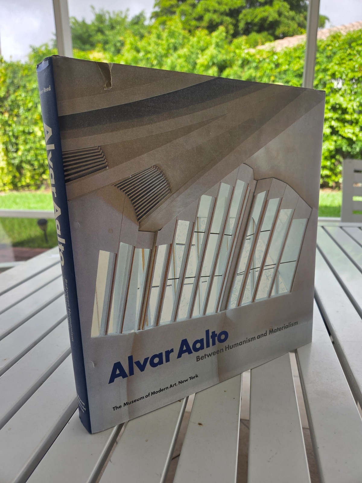 ALVAR AALTO BETWEEN HUMANISM AND MATERIALISM BY PETER REED 1998