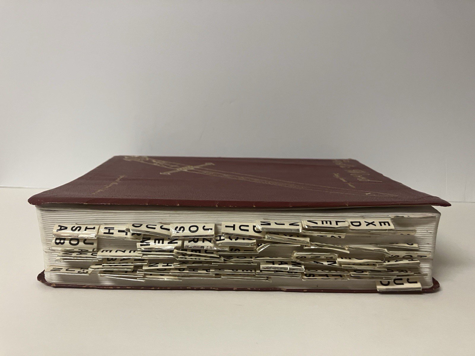 2001 Word of God Bible KJV Special Margin Edition Large Print Tabs GOOD