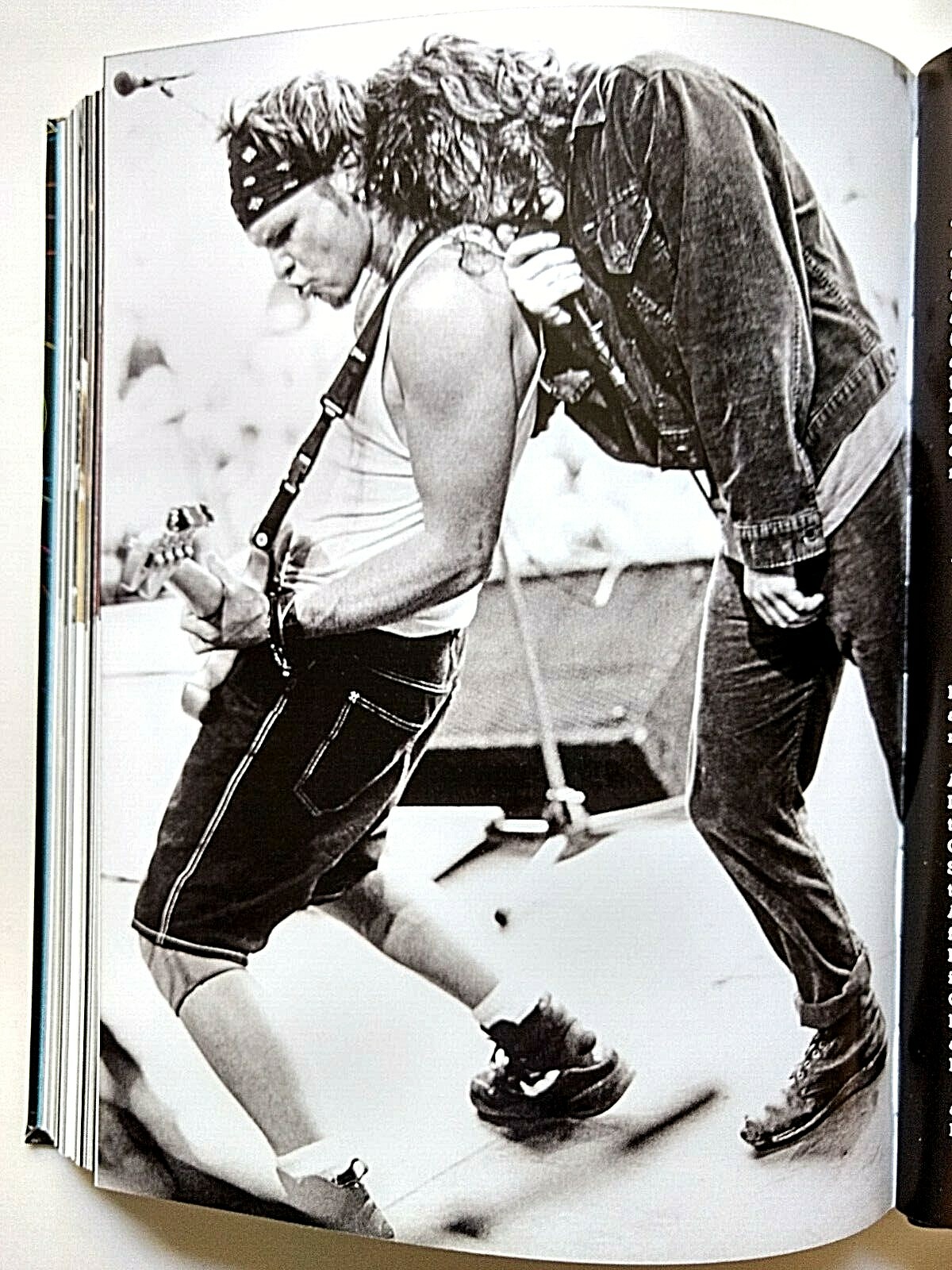 Six Degrees of Rock Connections by B.Macdonald, Paperback, Rock ‘N’ Roll, 2017