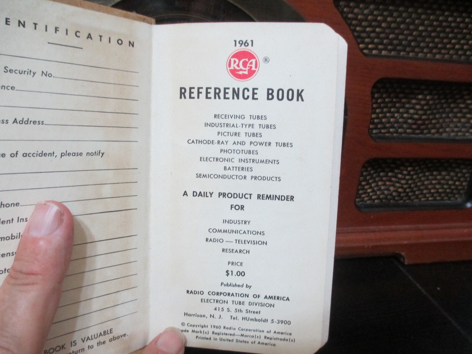 Vintage 1961 RCA Reference Book AG RADIO PARTS, READING FR 260 PAGES VG++