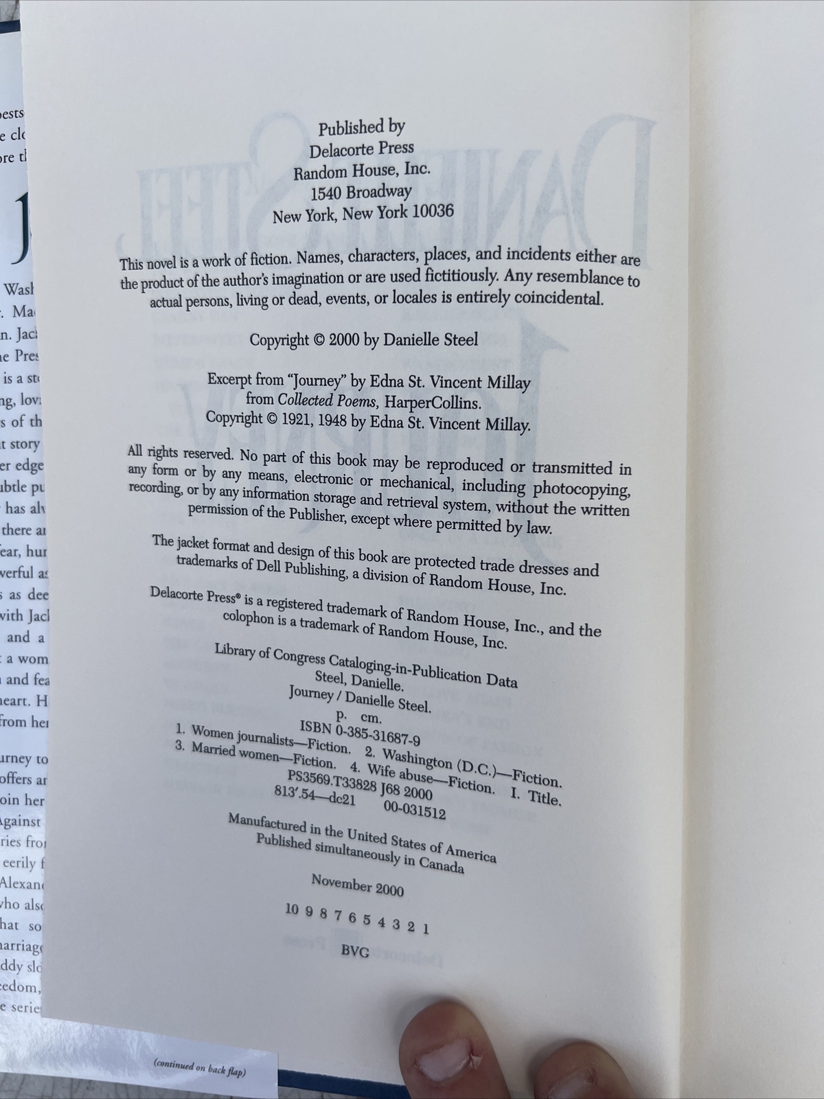 Danielle Steel JOURNEY 323 Pages 9.5×6.25×1″