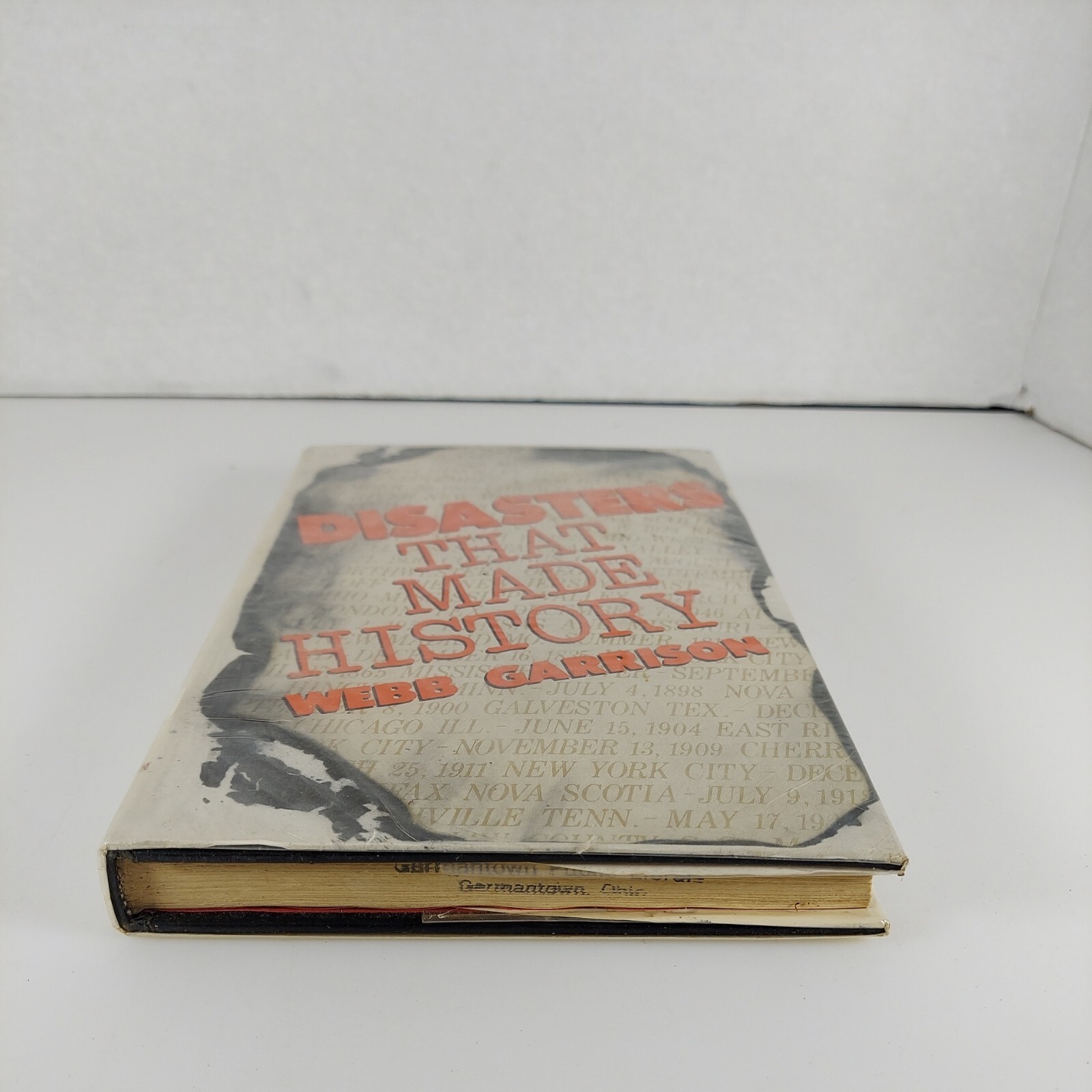 Disasters that Made History, Webb Garrison 1973 Abingdon Press Illustrated HCDJ