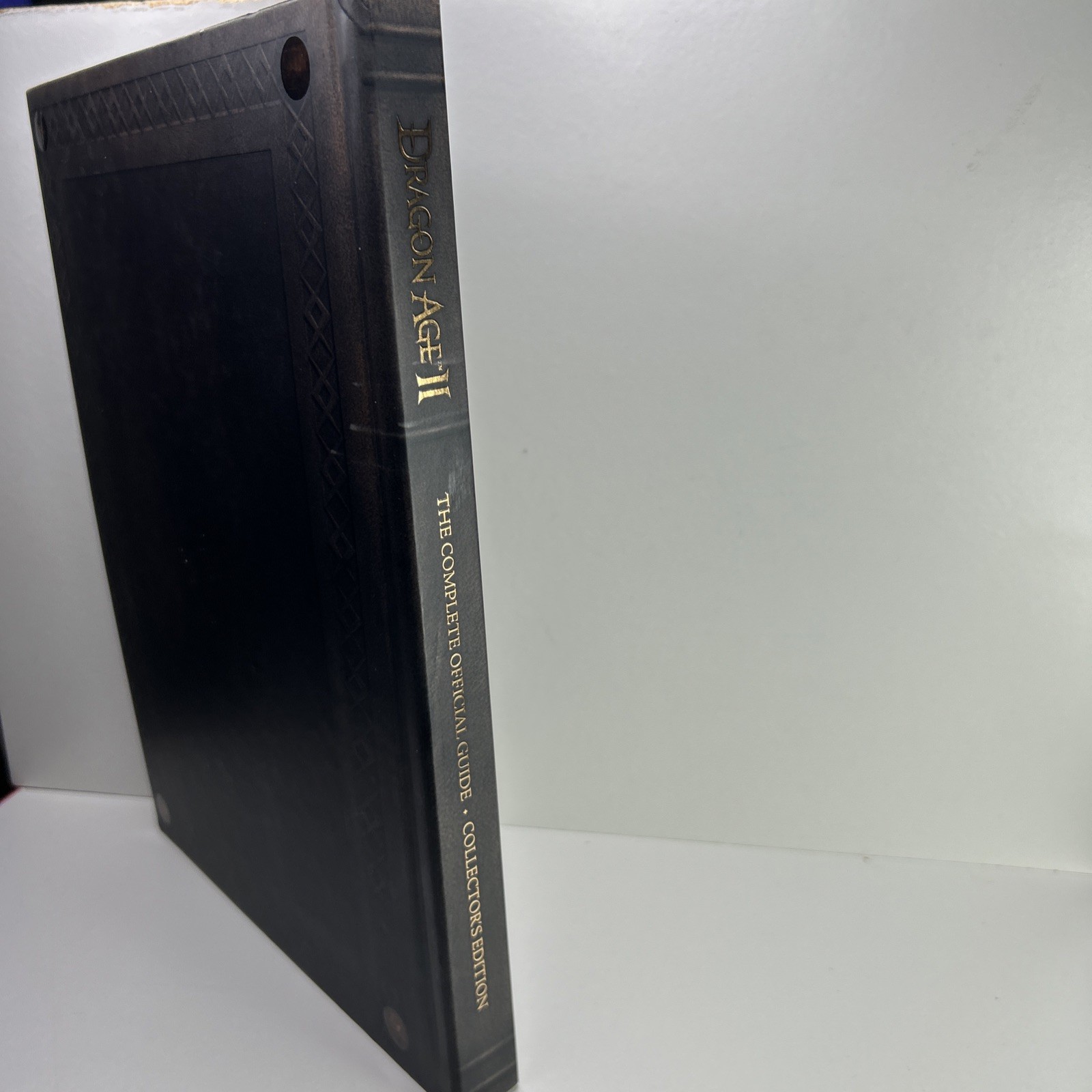 Dragon Age II Collector’s Edition Hardback Official Strategy Game Guide