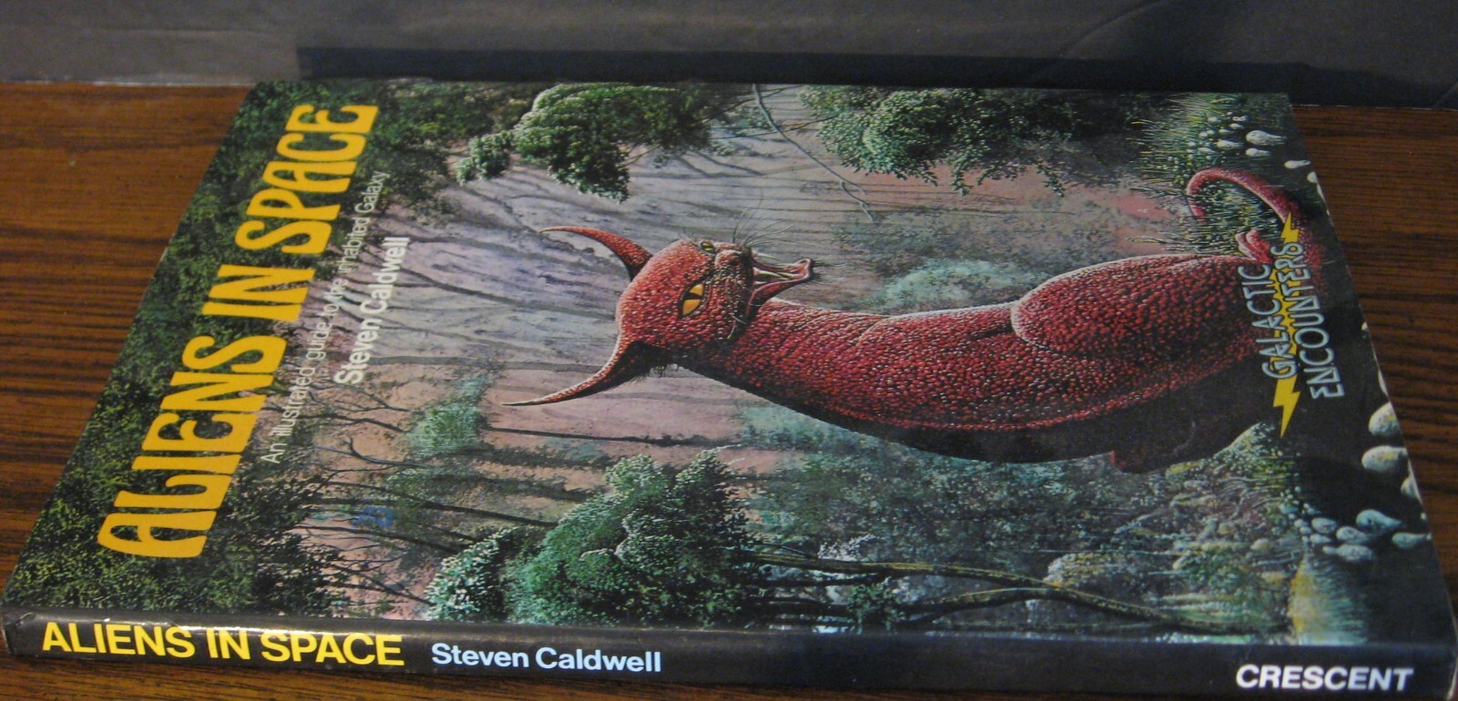 Aliens in Space – Galactic Encounters – Sci Fi Art Collection – Steven Caldwell