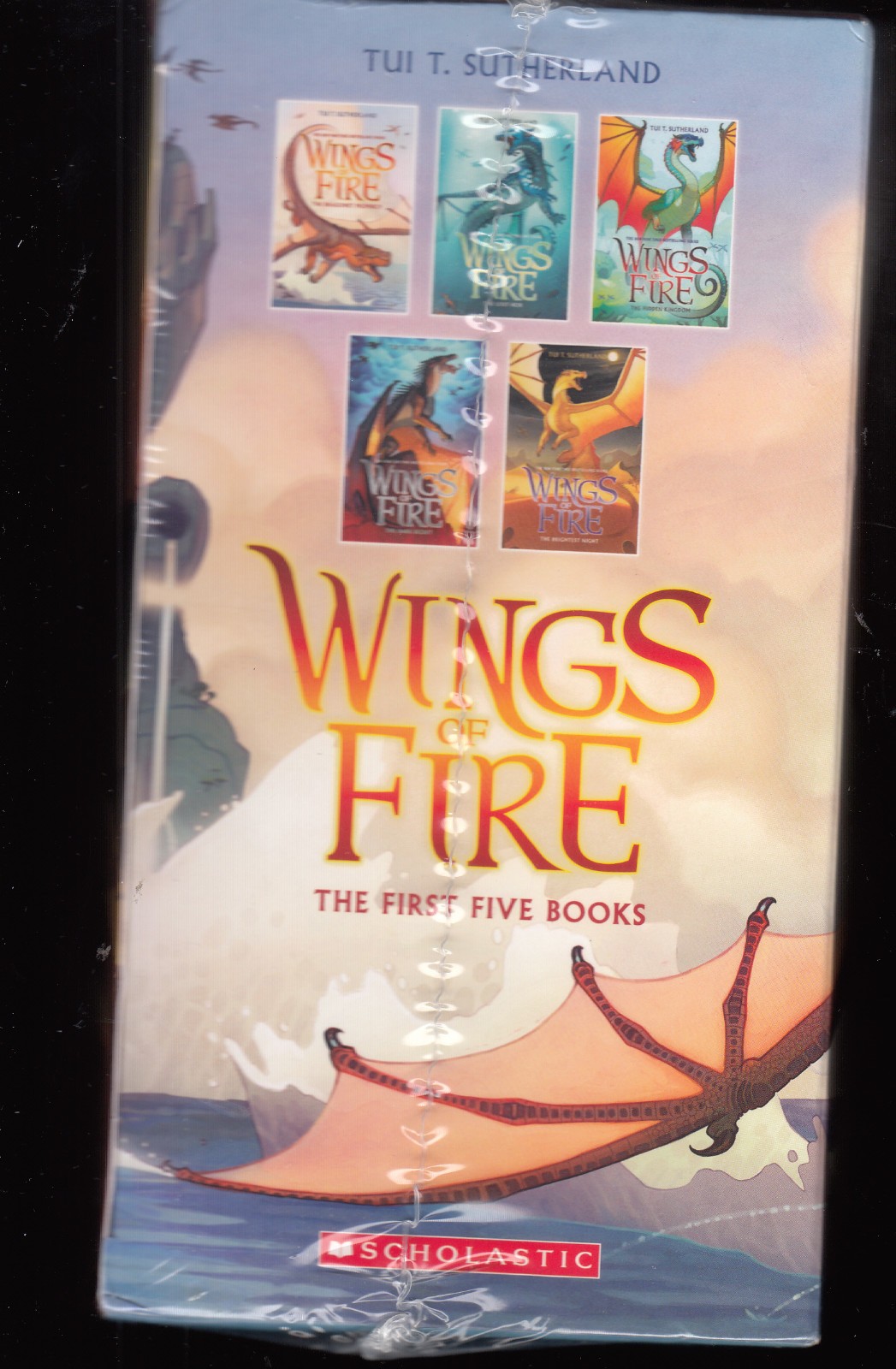 Wings of Fire 5 Books in Slipcase Tui T. Sutherland BRAND NEW SEALED