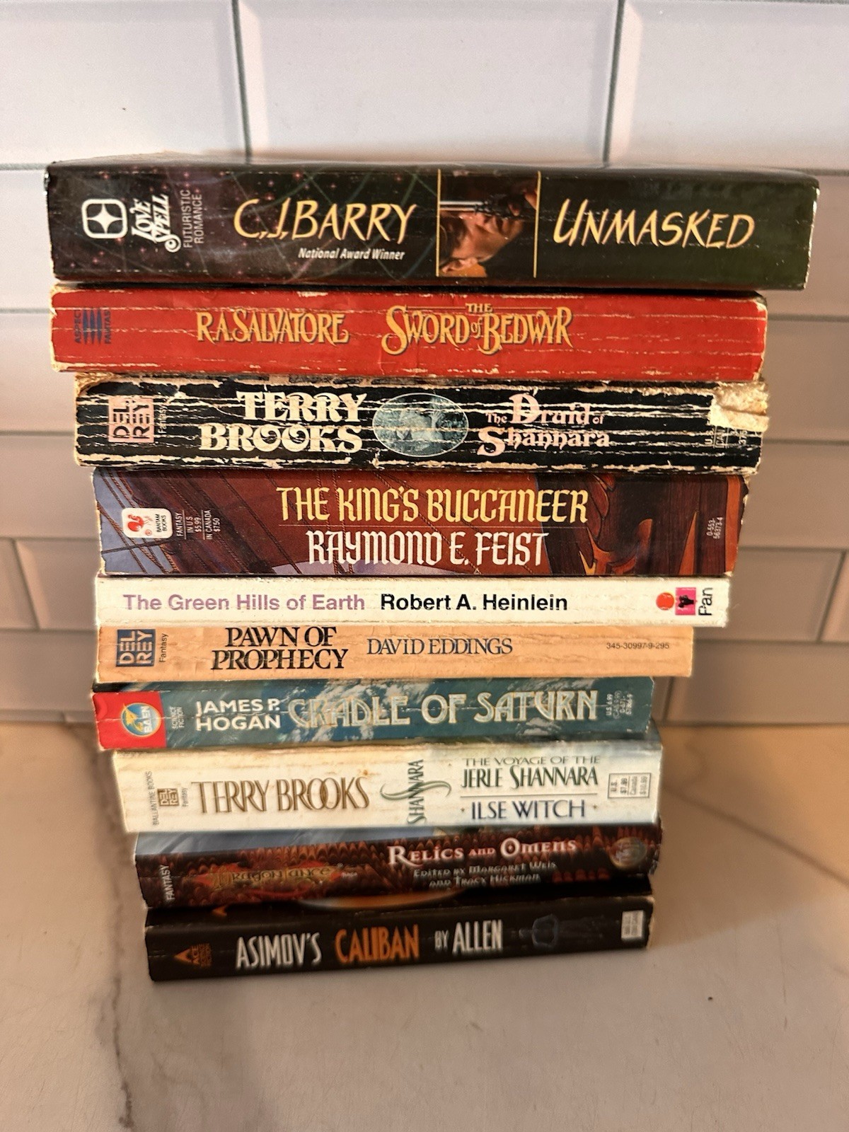 Mixed Lot Of 10Vintage Sci-fi And Fantasy Paperback Books. Science Fiction (363)