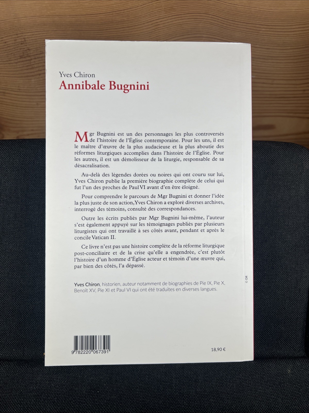 Annibale Bugnini by Yves Chiron (2016 Trade PB, French)