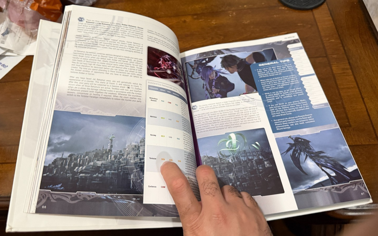 Final Fantasy XIII-2 Collector’s Edition Hardback Strategy Game Guide