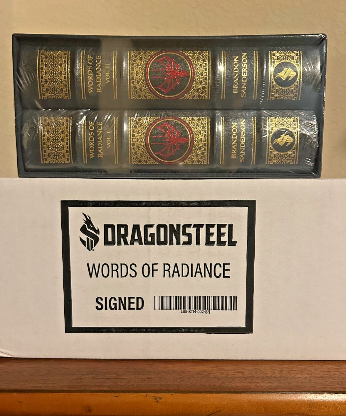 NEW SEALED Words Of Radiance Leatherbound SIGNED Brandon Sanderson Dragonsteel