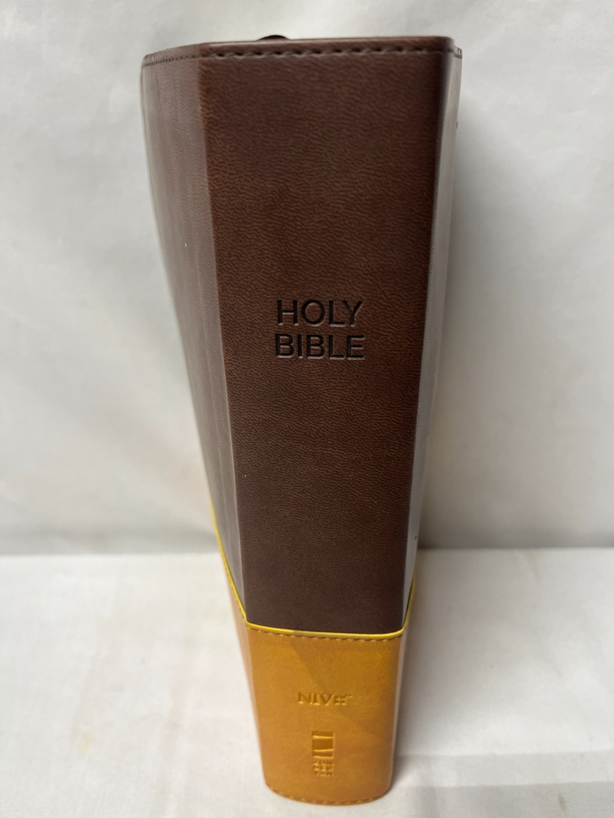 Holy Bible NIV Zondervan Italian Duo Tone Leather 2011 Large Print Yellow Brown