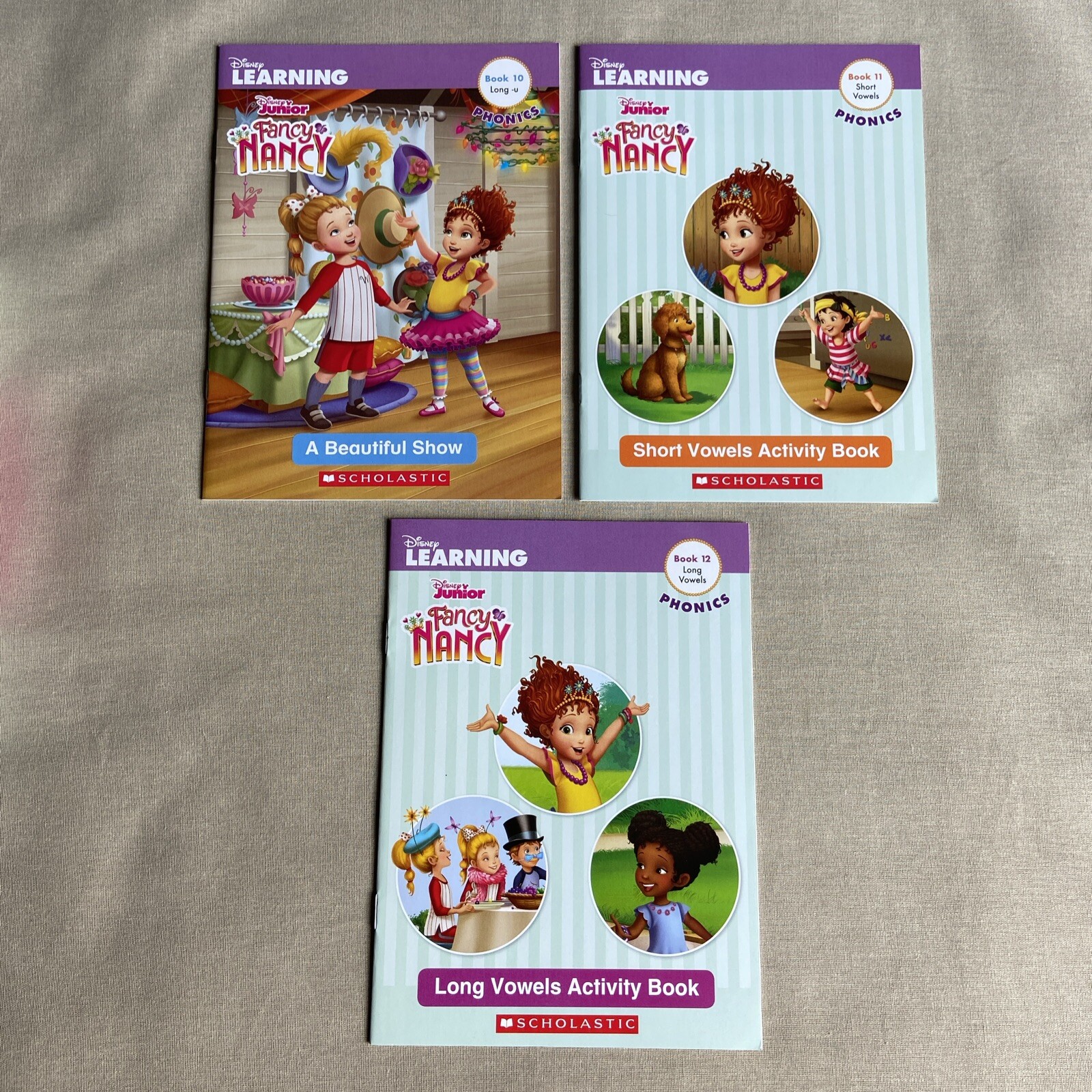 Fancy Nancy: Phonics Reading Program 2-12 (Disney Jr. Book Box Set) Sight Words