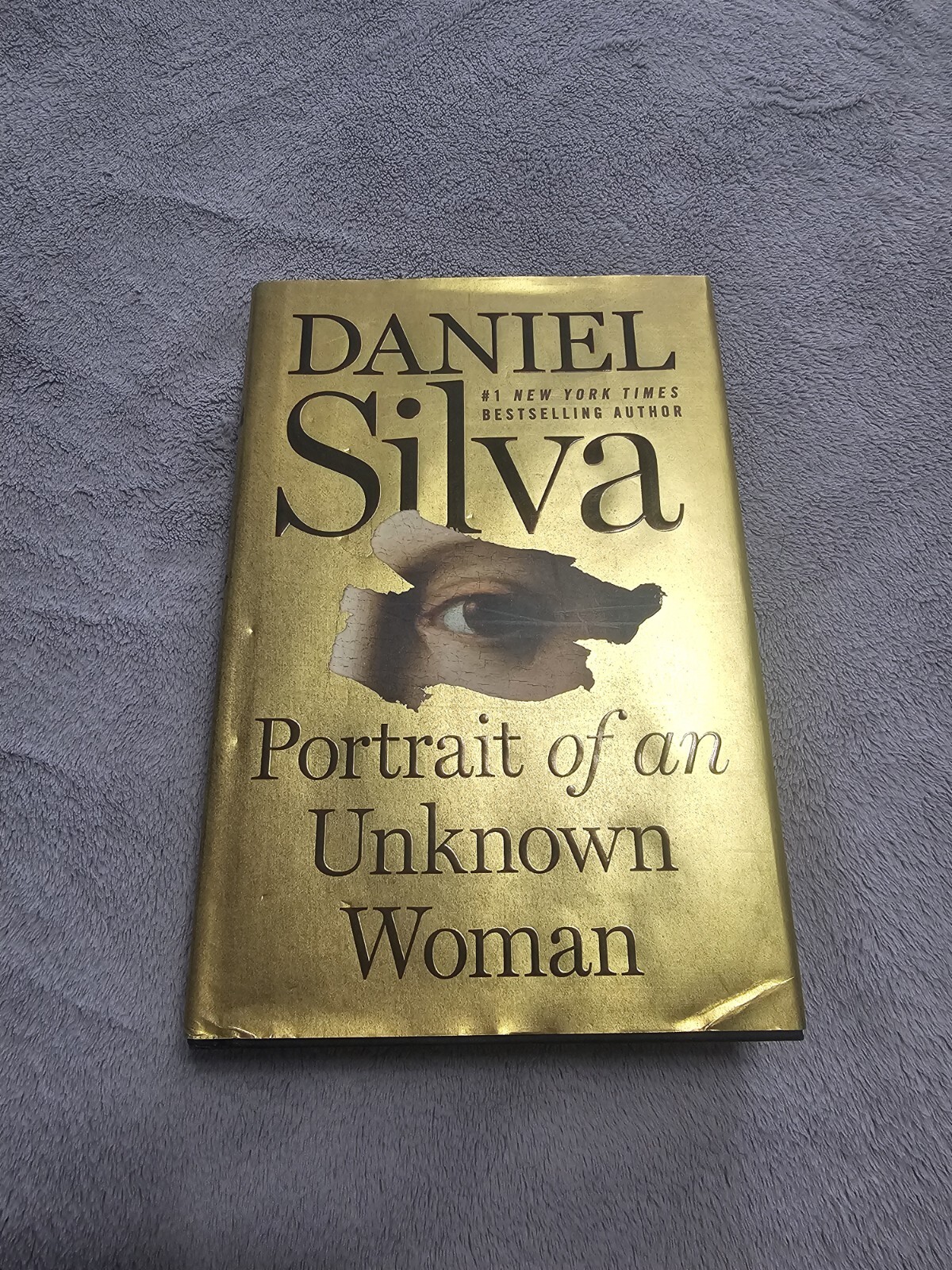 Portrait of an Unknown Woman: A Novel – Hardcover By Silva, Daniel – VERY GOOD