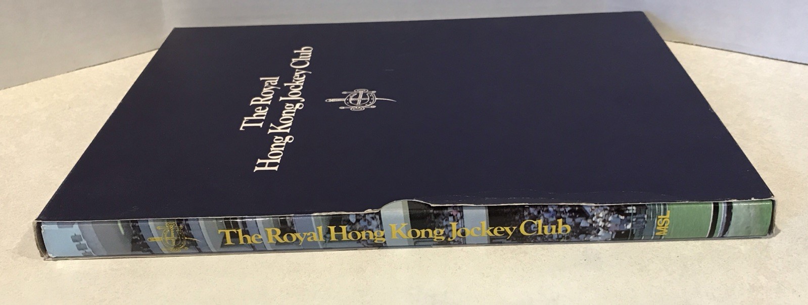 THE ROYAL HONG KONG JOCKEY CLUB Horse Racing Illustrated w/ Slipcase 1975 RARE