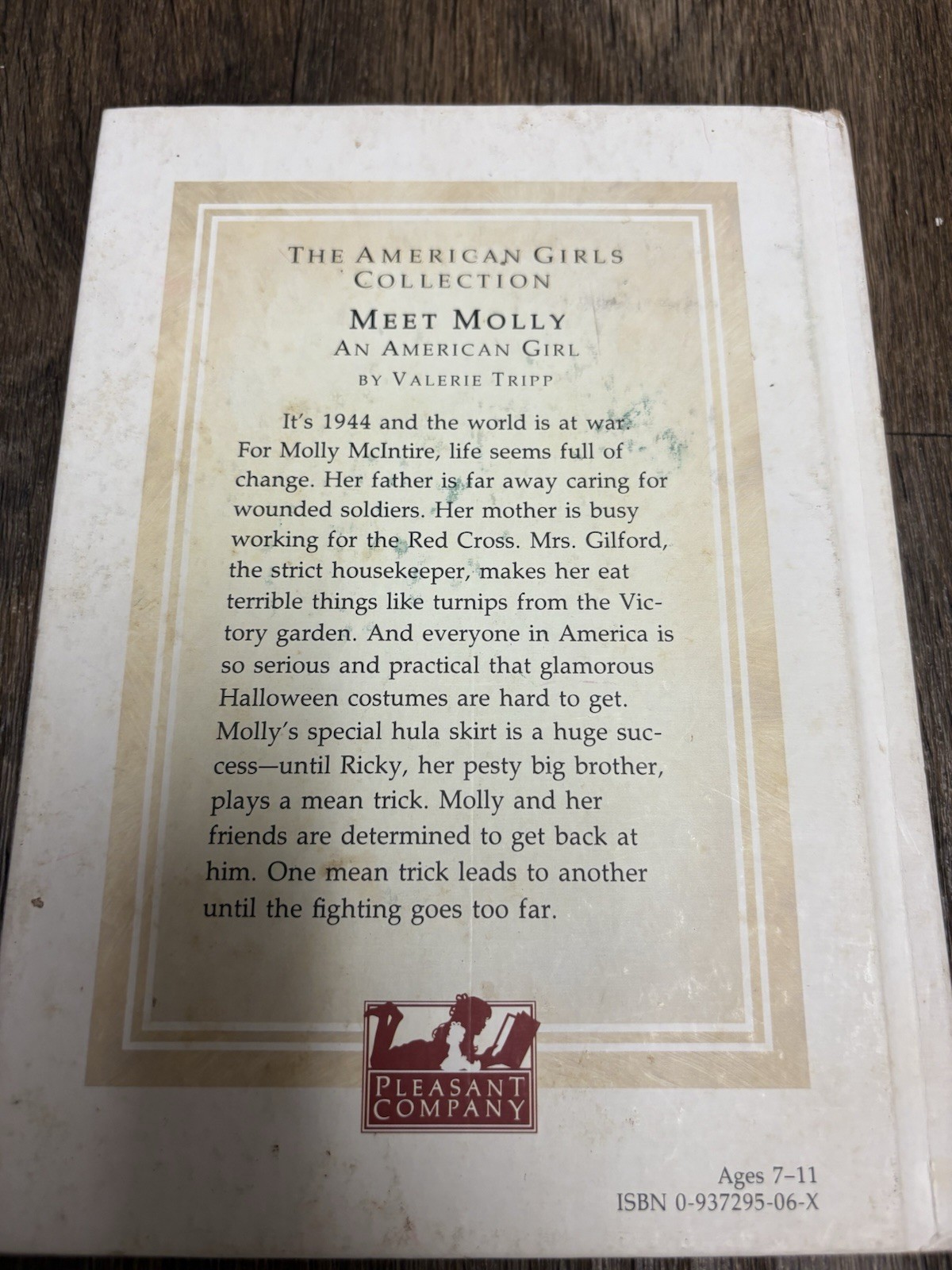 American girl pleasant company Meet Molly hardback book.