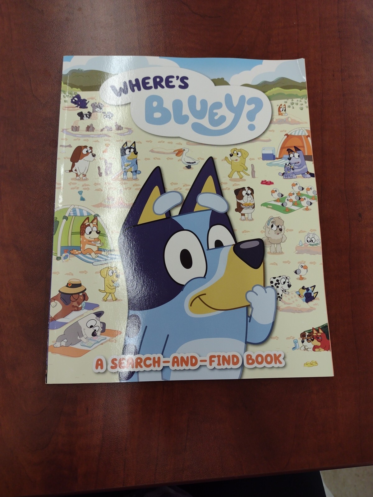Bluey Ser.: Where’s Bluey? : A Search-And-Find Book by Penguin Young Readers…