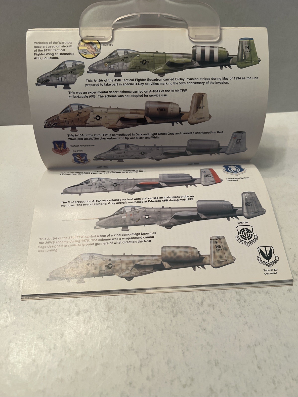 A-10 WARTHOG Mini in Action Squadron Signal Book 1604 Military Aircraft, C3