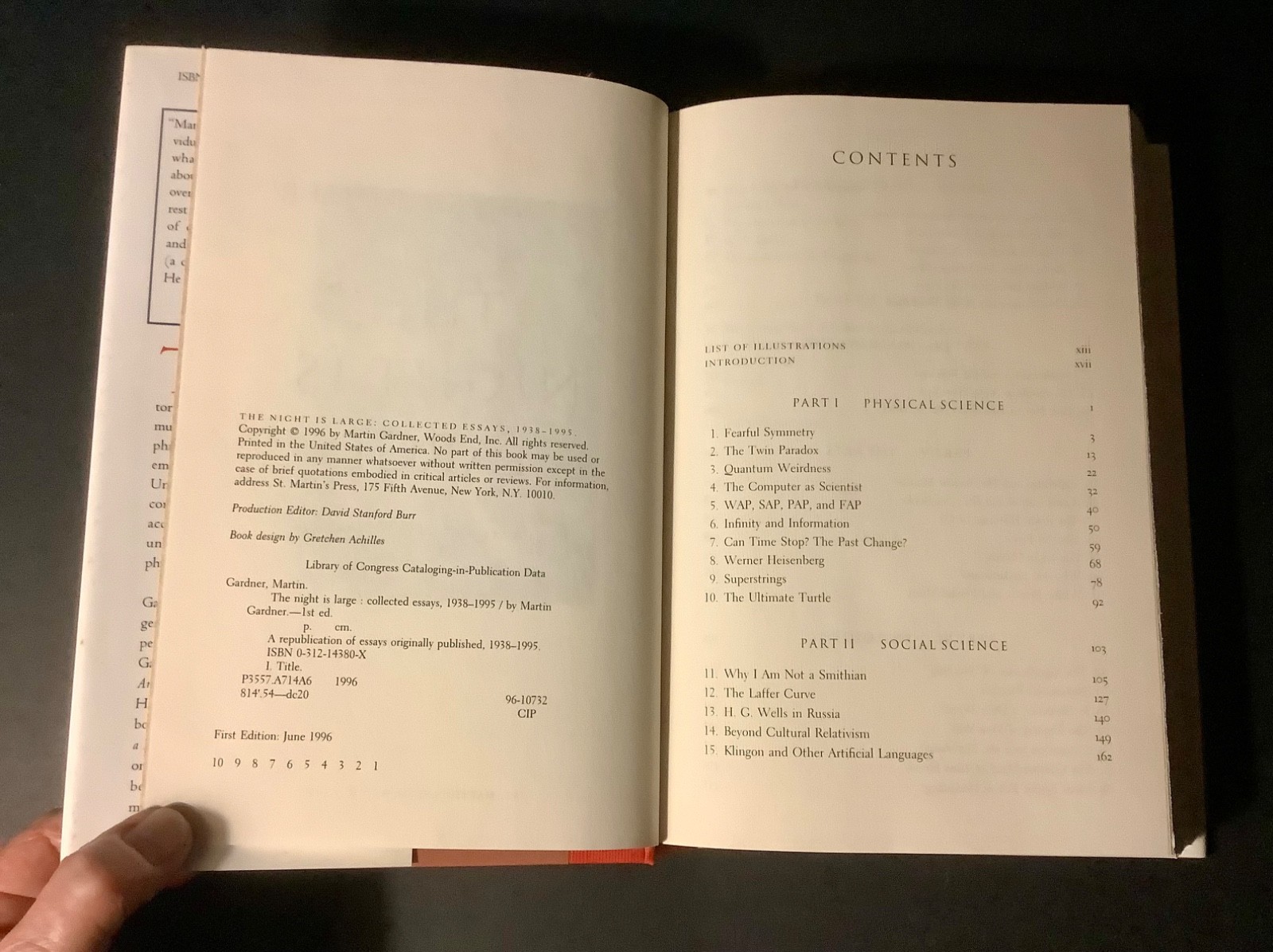 THE NIGHT IS LARGE: MARTIN GARDNER Collected Essays 1938-1995 1st Ed. 1996 HC/DJ